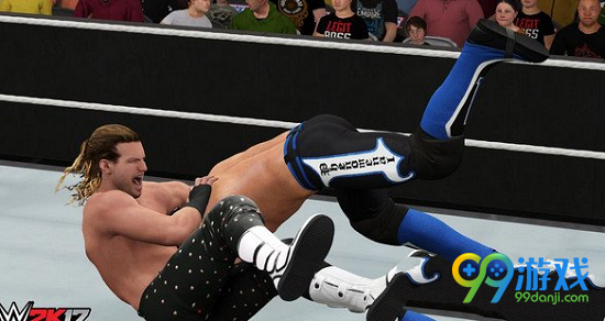 WWE 2K17怎么在台下拿武器 台下拿武器方法分享