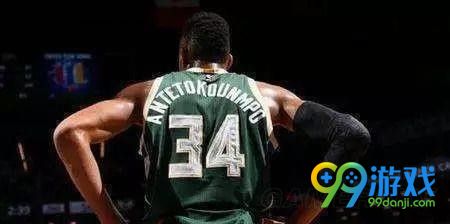 NBA2K19欧洲步怎么用 NBA2K19欧洲步操作攻略
