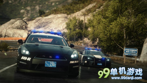 《极品飞车18》PC版完美解除30FPS限制的方法