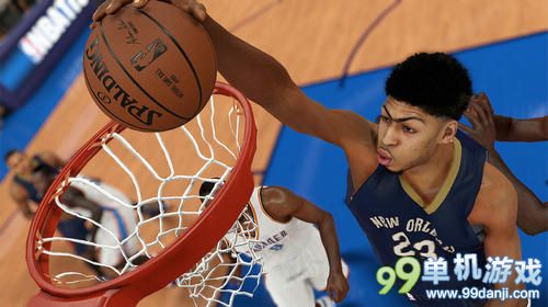 《NBA2K15》新宣传 金发美女主持加盟游戏