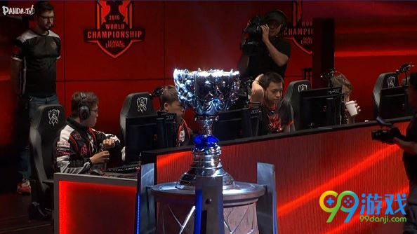 LOLS6小组赛第一轮第三场AHQ VS H2K文字战报
