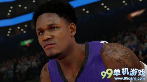 《NBA2K15》新宣传 金发美女主持加盟游戏