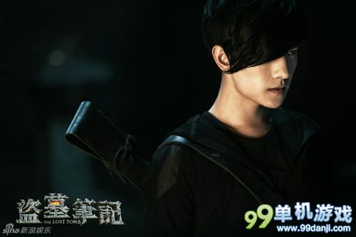 《盗墓笔记》剧透合影照：张晓晨饰演解雨臣