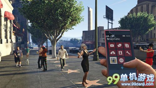 GTA5PS4版单手扔手雷方法 怎么单手扔手雷