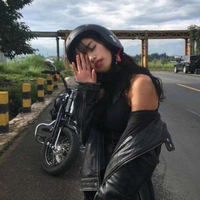 闺蜜头像两人一人一张 霸气冷酷女生
