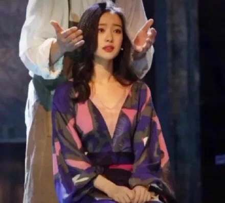 抖音倪妮西门龙霆景佳人图片分享_抖音倪妮西门龙霆景佳人高清原图下载