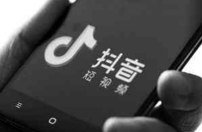 抖音宝芽怎么了_抖音宝芽上电视新闻照片