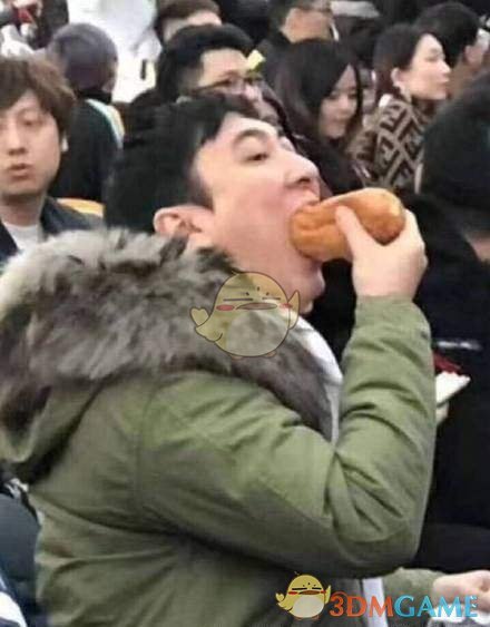 王思聪吃热狗是什么梗_王思聪吃热狗是什么意思