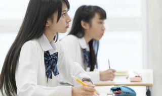 女孩子适合学什么专业比较有前景(女孩子适合学哪些专业比较有前景)