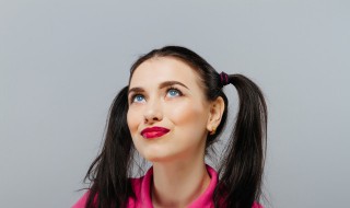 女生简短好听昵称(比较好听的网名女生)