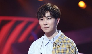 你在哪里我每天都在想你是什么歌(客官不可以歌词)