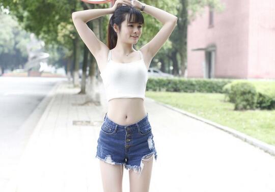 湖南农大校花孔一红