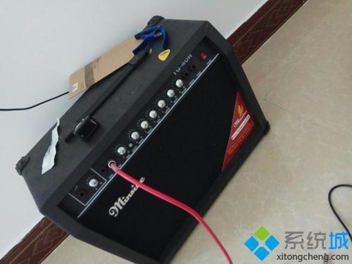 音响插电有电流声怎么办(音响一直有电流声怎么解决)