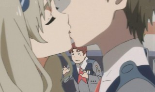 正宗法式深吻教程(正宗法式深吻步骤如下)