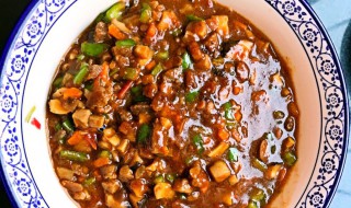 家庭自制酱牛肉的做法(关于家庭自制酱牛肉的做法)