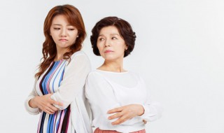 同学的妈妈怎么称呼(怎么称呼同学的妈妈才显得不失礼貌)
