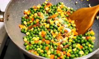 青豆怎么做好吃青豆的五种好吃做法(青豆的五种好吃做法介绍)
