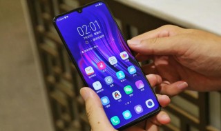联通客服电话是多少(联通的全名)