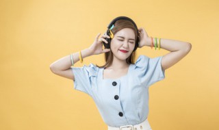 流星雨又来临歌词(流星雨又来临歌曲简介)