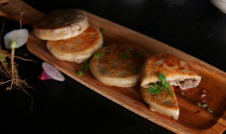 皮烧饼的做法(怎样做皮烧饼)