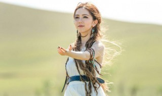 我们的距离忽远又忽近什么歌(歌词展示)