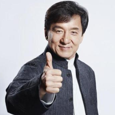 北京申奥的第一位形象大使是哪位？