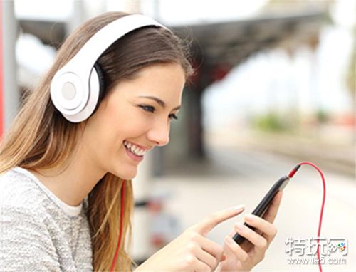 能稳定赚个30—50元的游戏软件_什么游戏赚钱最多最快