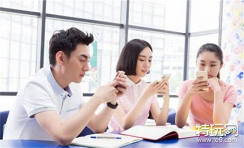 无广告真正可以赚钱的游戏适合学生的_适合学生党赚钱快的游戏有哪些