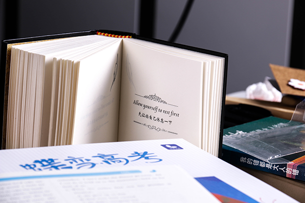南极比北极气温低的原因是什么
