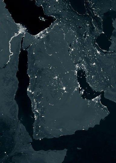 夜景卫星图看各国经济 