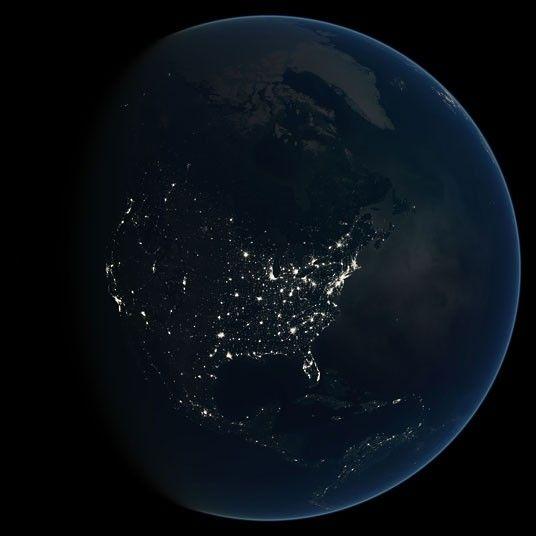 夜景卫星图看各国经济 