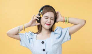 我以为忘了想念是什么歌(我以为忘了想念出自哪首歌)