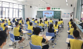 江水又东经西陵峡翻译(江水又东经西陵峡讲解)
