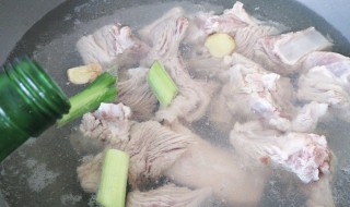 排骨焯水多长时间(排骨焯水时间)