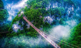 全国旅游景点排名前十(中国排名前10的旅游景点介绍)
