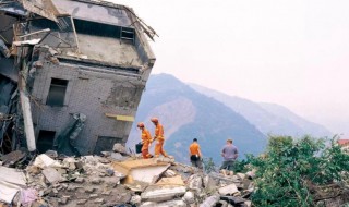 汶川地震前一天的前兆(汶川地震前一天有何征兆)