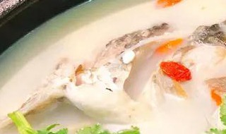 鲫鱼汤怎么做既有营养又好喝(怎么做鲫鱼汤既有营养又好喝)