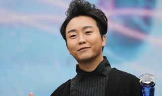 万疆歌词(万疆的歌词完整版)