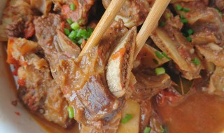 牛排骨怎么炖(怎么炖牛排骨)