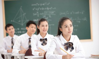 小数点英语怎么读(小数点英语是什么)