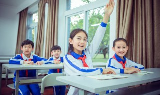 横空出世的意思是什么(横空出世到底是什么意思呢)