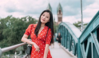 有诗意搞笑的网名女生(有诗意温暖的女生网名)