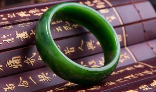 翡翠里面棉是什么(详解什么是翡翠的棉)