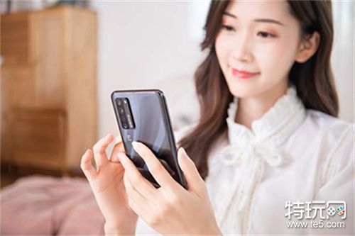 大学生如何在网上赚钱(学生网上最靠谱的赚钱方法)